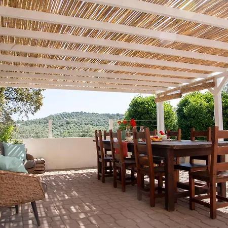 לינה וארוחת בוקר Oliveto