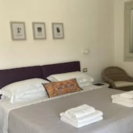 לינה וארוחת בוקר Oliveto 3*
