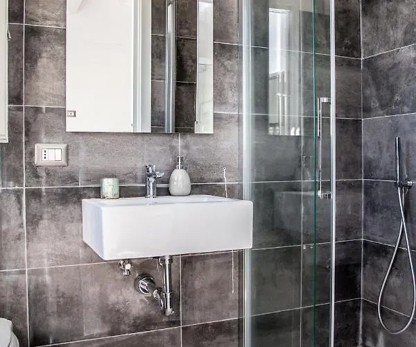 住宿加早餐酒店 Oliveto 3*